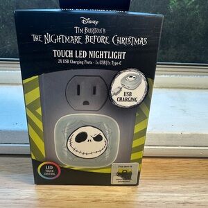 Nightmare Before Christmas LED Nightlight USB charging port